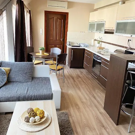 Alexandra Apartman * Szeged